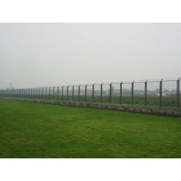 Welded Wire Mesh Fence